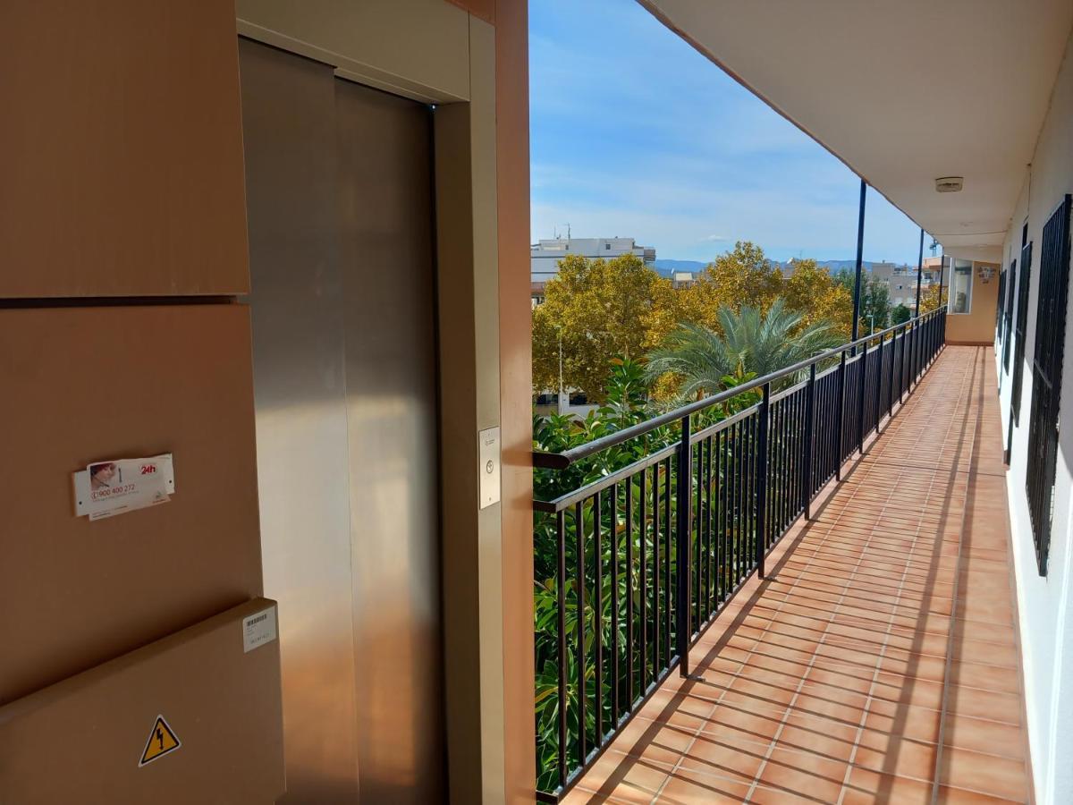 200 Meters To Arenal Beach. 3 Bedroom Javea Exterior photo